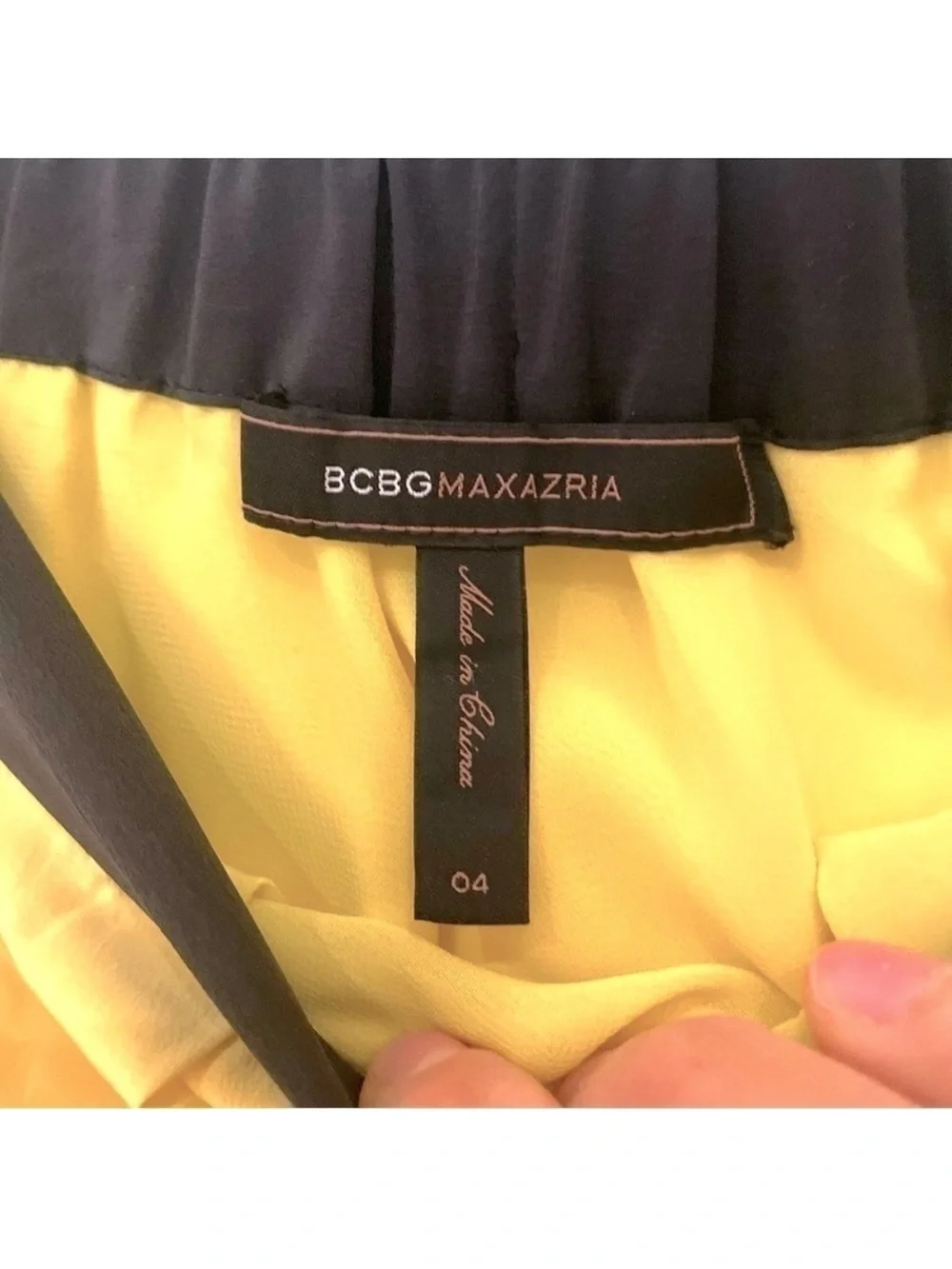 BCBGMAXAZRIA 100% Silk Pull On Mini Skirt